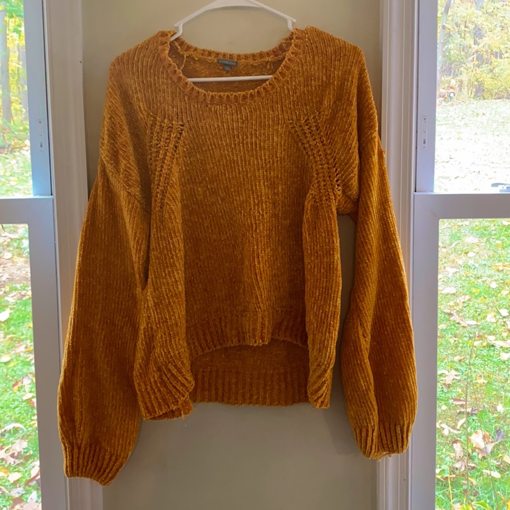 Burnt Orange/Dark Yellow Charlotte Russe Women’s Sweater